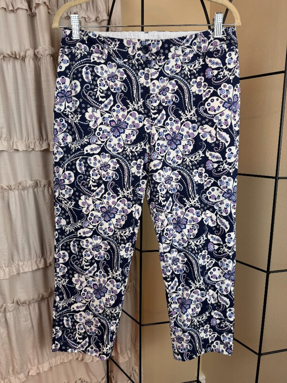 Talbots Perfect Crop Pants Blue Purple White Floral Capris Pockets Size 6P EUC